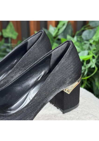 Özel Tokalı Dokulu Topuklu Ayakkabı M1148 fiyatları