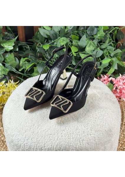 Özel Gold Parlak Tokalı Ince Topuklu Ayakkabı M1108