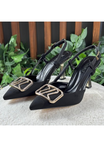 Özel Gold Parlak Tokalı Ince Topuklu Ayakkabı M1108 modelleri