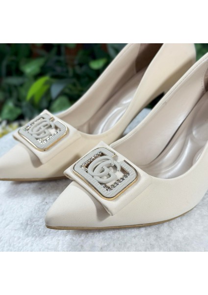 Özel Tokalı Sivri Burun Topuklu Ayakkabı M1137 fiyatları