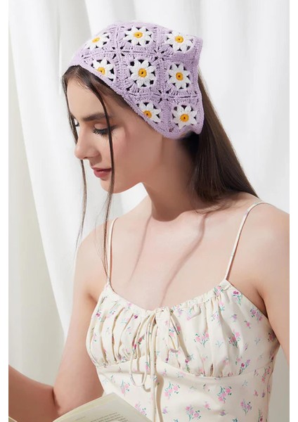 Çiçekli Örgü Üçgen Bandana