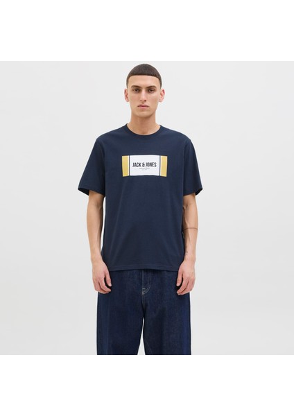 Erkek Gögüs Logo Baskili Tisört - Hayato