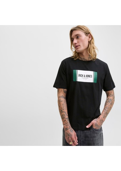 Erkek Gögüs Logo Baskili Tisört - Hayato fırsatları