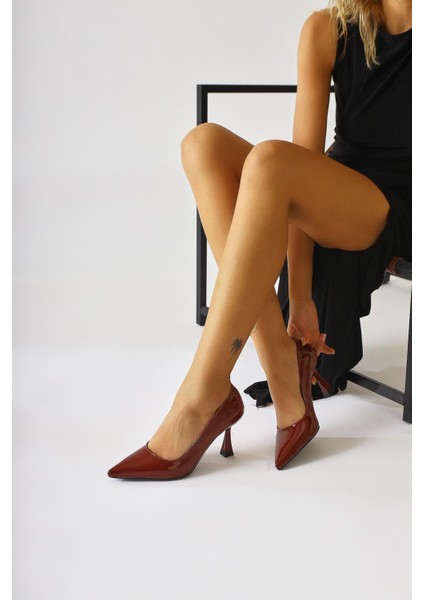 Celestine Bordo Rugan Sivri Burunlu Stiletto