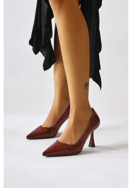 Celestine Bordo Rugan Sivri Burunlu Stiletto fiyatları