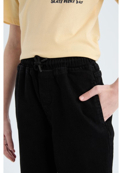 Erkek Çocuk Jogger Fit Esnek Bantlı Paça Jean Pantolon D6552A825SP indirimleri