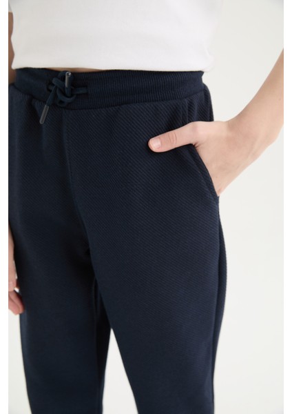 Erkek Çocuk Beli Paçası Lastikli Basic Düz Eşofman Altı D8530A825SP indirimleri