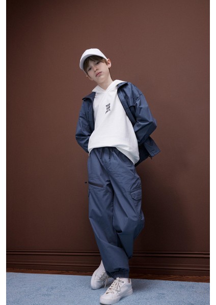 Erkek Çocuk Lastikli Paça Cepli Paraşüt Pantolon D8526A825SP modelleri