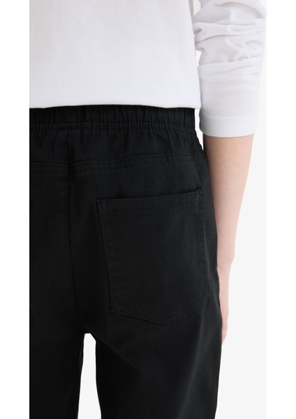 Erkek Çocuk Düz Paça Gabardin Okul Pantolonu T8850A625AU