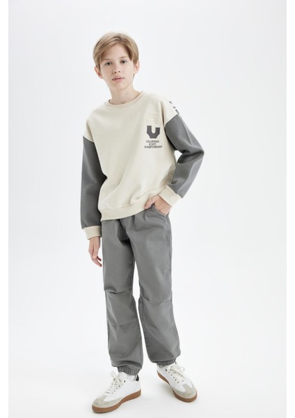 Erkek Çocuk Bağcıklı Beli ve Paçası Lastikli Cepli Jogger Gabardin Pantolon C7577A824WN