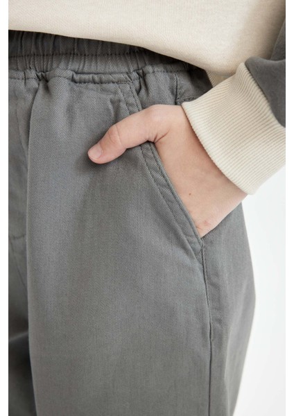 Erkek Çocuk Bağcıklı Beli ve Paçası Lastikli Cepli Jogger Gabardin Pantolon C7577A824WN