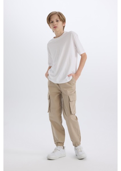 Erkek Çocuk Kargo Cepli Beli Bağcıklı Lastikli Paça Jogger Paça Gabardin Pantolon C6623A824AU modelleri