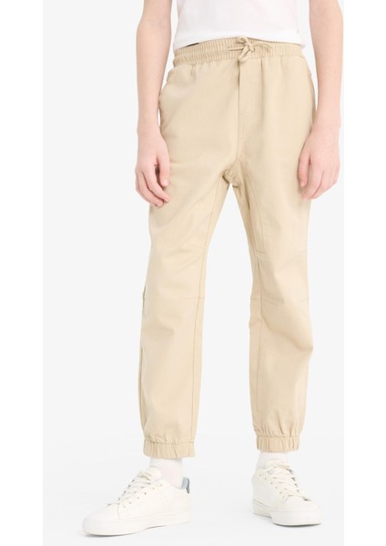 Erkek Çocuk Lastikli Paça Basic Düz Gabardin Jogger Pantolon B6713A825SM fırsatları