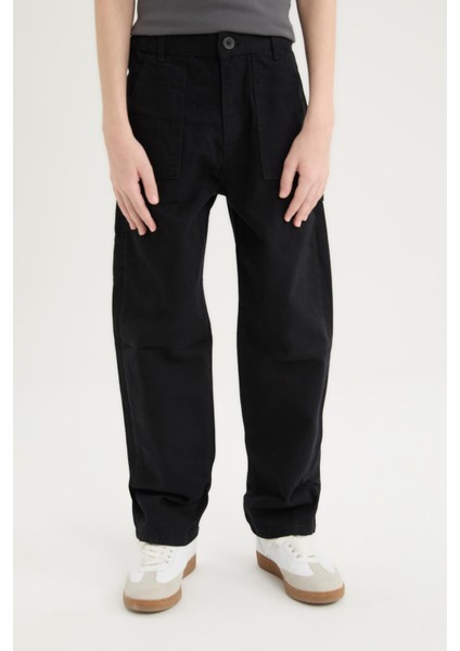 Erkek Çocuk Loose Fit Standart Paça Kargo Cepli Basic Düz Gabardin Siyah Pantolon fırsatları