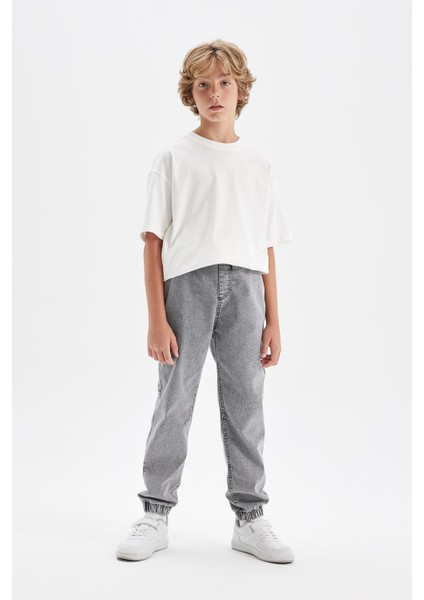Erkek Çocuk Beli Bağcıklı Cepli Lastikli Paça Jogger Jean Pantolon C4601A824AU indirimleri