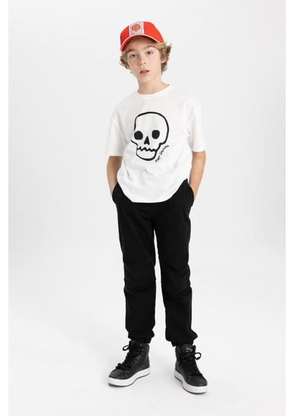 Erkek Çocuk Beli Bağcıklı Lastikli Paça Cepli Siyah Basic Düz Jogger Gabardin Pantolon B5915A824SM modelleri