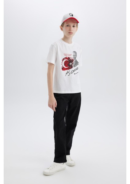 Erkek Çocuk Straight Fit Standart Paça Basic Düz Jean Pantolon B5445A825SM fırsatları