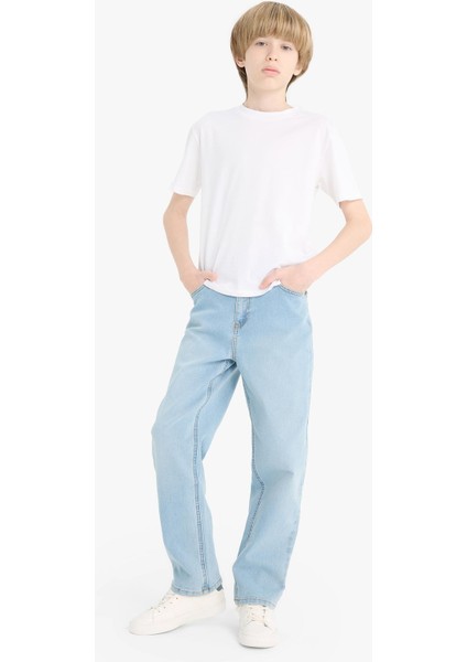 Erkek Çocuk Straight Fit Düz Paça Cepli Basic Düz Jean Pantolon C3697A824WN fiyatları