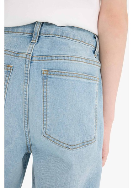 Erkek Çocuk Straight Fit Düz Paça Cepli Basic Düz Jean Pantolon C3697A824WN indirimleri