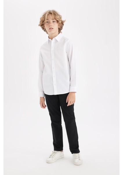 Erkek Çocuk Düz Paça Beli Lastikli Cepli Basic Düz Siyah Gabardin Okul Pantolonu T8850A624AU modelleri