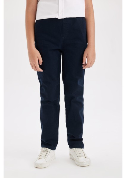 Erkek Çocuk Düz Paça Beli Lastikli Cepli Lacivert Basic Düz Gabardin Okul Pantolonu T8850A624AU indirimleri