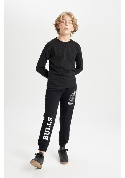 Erkek Çocuk NBA Chicago Bulls Siyah Beli Paçası Lastikli Cepli Jogger Eşofman Altı D3141A824AU modelleri