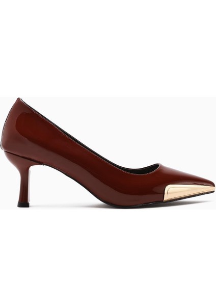 Carlota Bordo Rugan Sivri Burunlu Metal Detaylı Topuklu Kadın Ayakkabı fırsatları