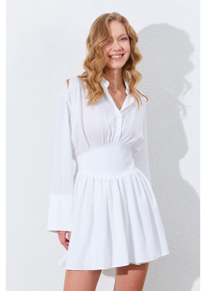 Kadın Ekru Beli Oturtmalı Gömlek Yaka Elbise fırsatları