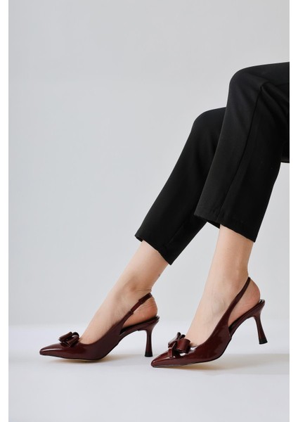Thove Bordo Rugan Sivri Burunlu Fiyonk Detaylı Topuklu Ayakkabı fiyatları