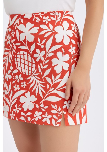Lupinn Moda Kadın Yüksek Bel Çiçek Desenli Etek Görünümlü Şort – Şık ve Konforlu Yaz Kombinleri Için modelleri