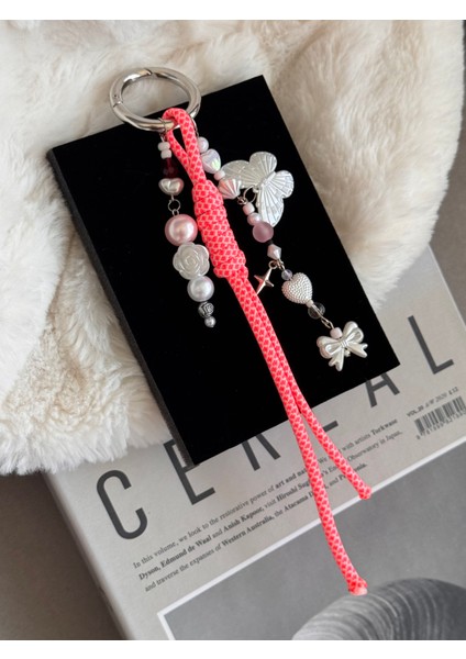 Pembe Beyaz Kelebek Büyük Çanta Charm, Çanta Süsü Anahtarlık, Paracord Ip Anahtarlık modelleri