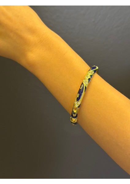 Çelik Mineli Desenli Kadın Kelepçe Bileklik fırsatları