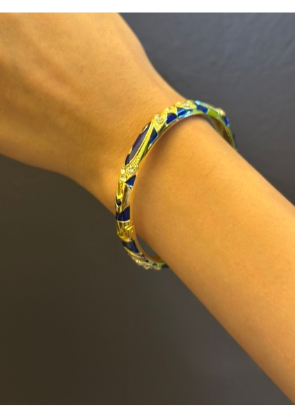 Çelik Mineli Desenli Kadın Kelepçe Bileklik indirimleri