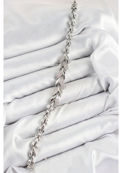 Pirinç Zirkon Taşlı Balık Kuyruğu Model Gümüş Renk Kadın Bileklik - TJ-BB7530 fiyatları