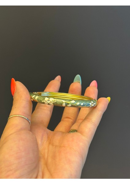 Çelik Mineli Desenli Kadın Kelepçe Bileklik