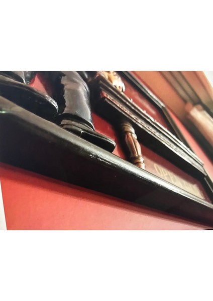 Avrupa Ahşap Pano 57 cm 48 cm Ölçülerinde