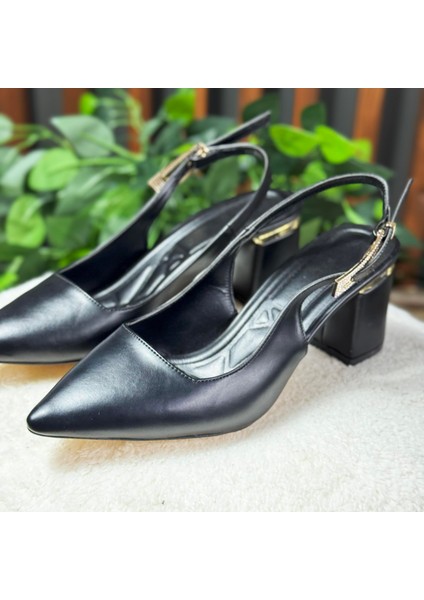 Siyah Sivri Burun Minderli Arkası Açık Blok Topuklu Ayakkabı M1127 modelleri