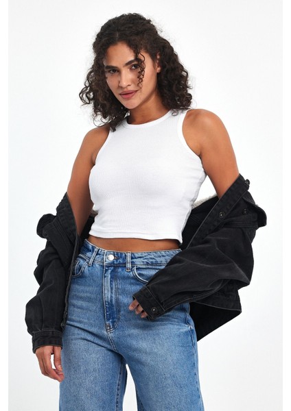 Kadın Beyaz Fitilli Görünümlü Askılı Kalın Esnek Örme Basic Crop Atlet Bluz fırsatları