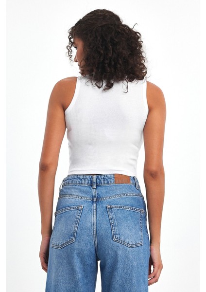 Kadın Beyaz Fitilli Görünümlü Askılı Kalın Esnek Örme Basic Crop Atlet Bluz indirimleri