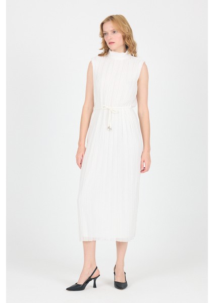 Beyaz Şifon Kolsuz Pileli Bel Bağlamalı Midi Elbise 118 fiyatları