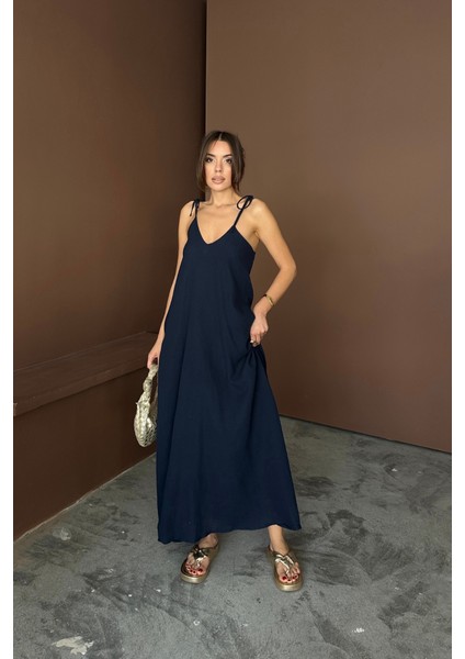 Askılı Uzun Salaş Müslin Elbise - Lacivert fiyatları
