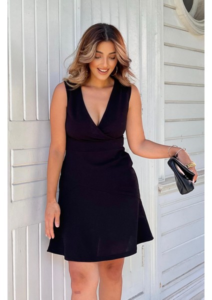 Kadın Kalın Askılı Kruvaze Yaka Eteği Volanlı Krep Elbise modelleri