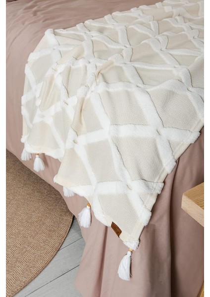Jakarlı Yatak Runner Set Bella Ekru