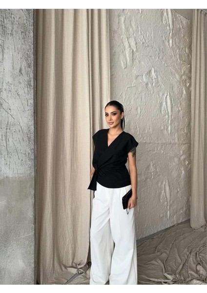 Yandan Bağlama Detaylı Kolsuz Bluz - Siyah indirimleri