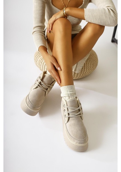 Maricris Bej Süet Kalın Tabanlı Bağcıklı Yarım Bot modelleri