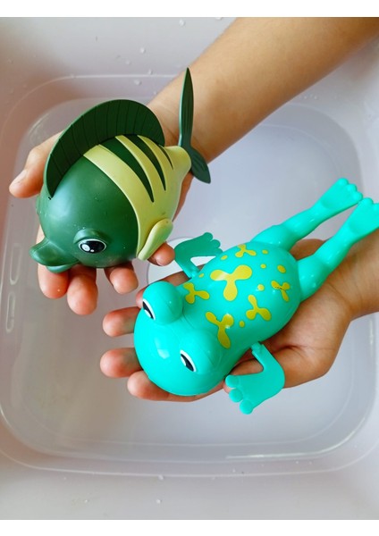 2 Adet Kurmalı Balık-Kurbağa Bebek Banyo Oyuncağı Küvet Havuz Banyo Denizde Yüzen Oyuncak