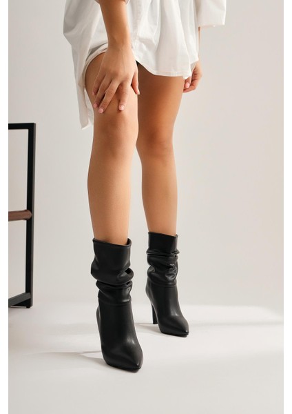 Wilma Siyah Körüklü Ince Topuklu Bot modelleri