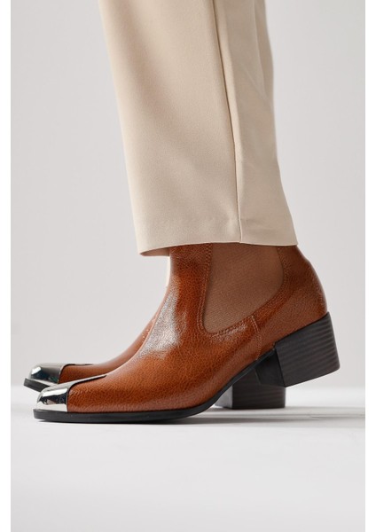 Heda Taba Kırışık Rugan Sivri Burunlu Metal Detaylı Bot modelleri