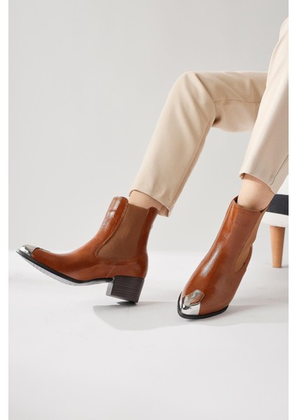 Heda Taba Kırışık Rugan Sivri Burunlu Metal Detaylı Bot fırsatları