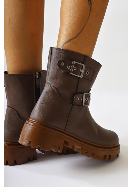 Veneta Kahve Kemer Detaylı Bot indirimleri